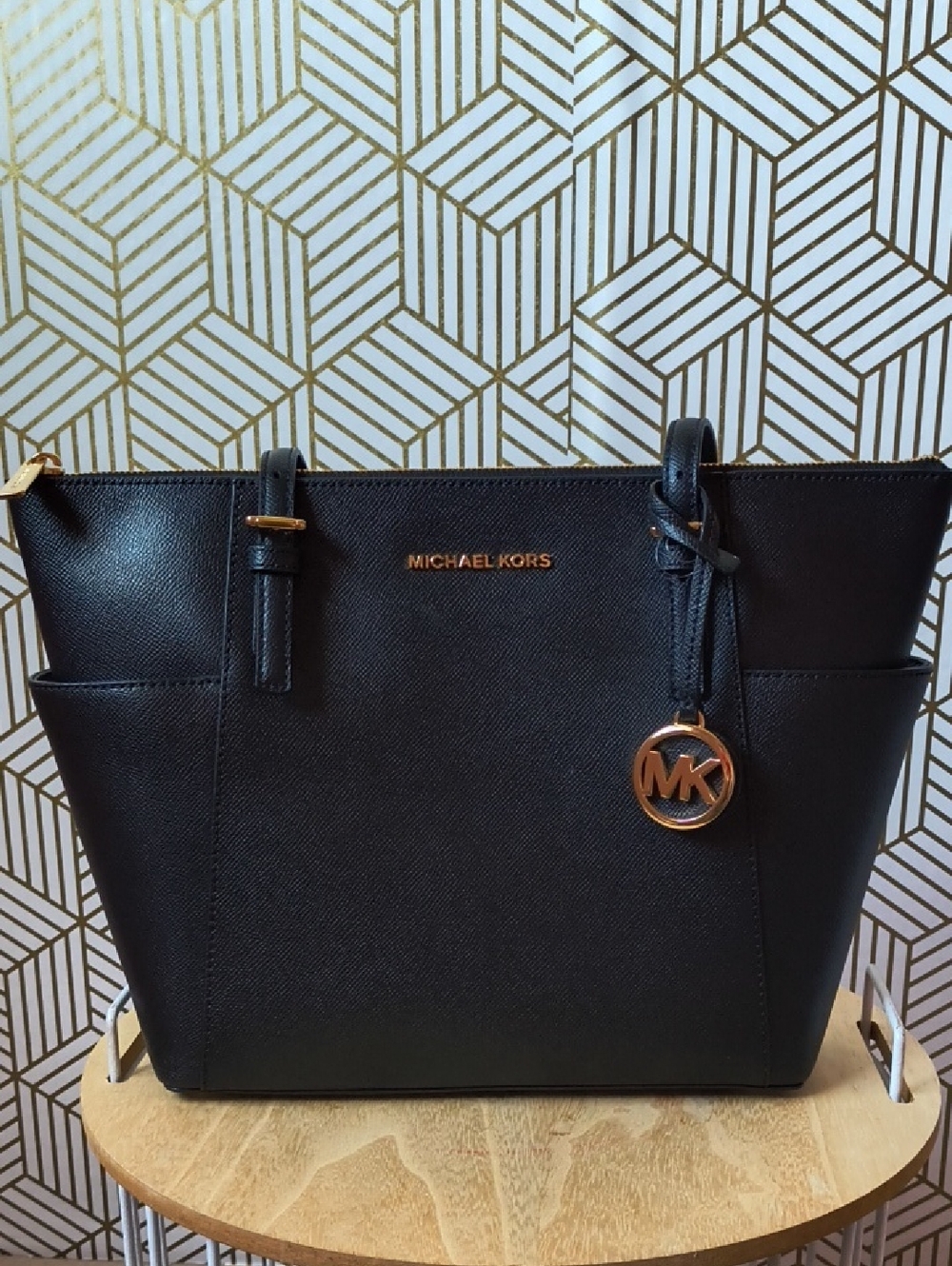 Michael Kors jet set east west top zip tote